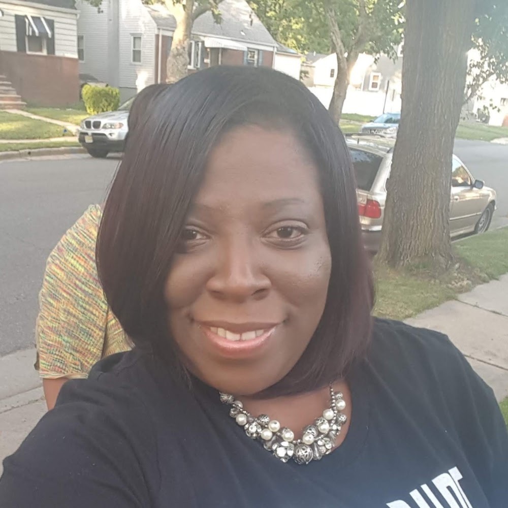 Meet your Posher, Renee